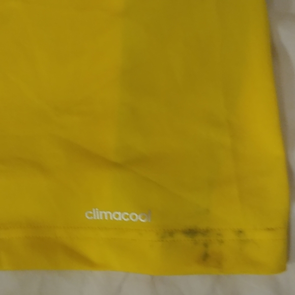 Adidas performance tee. - Picture 3 of 3